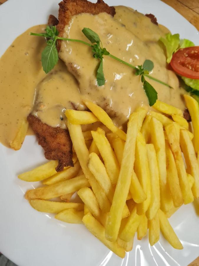 Landgasthof Rotlipp Gaestezimmer Ortenberg  외부 사진